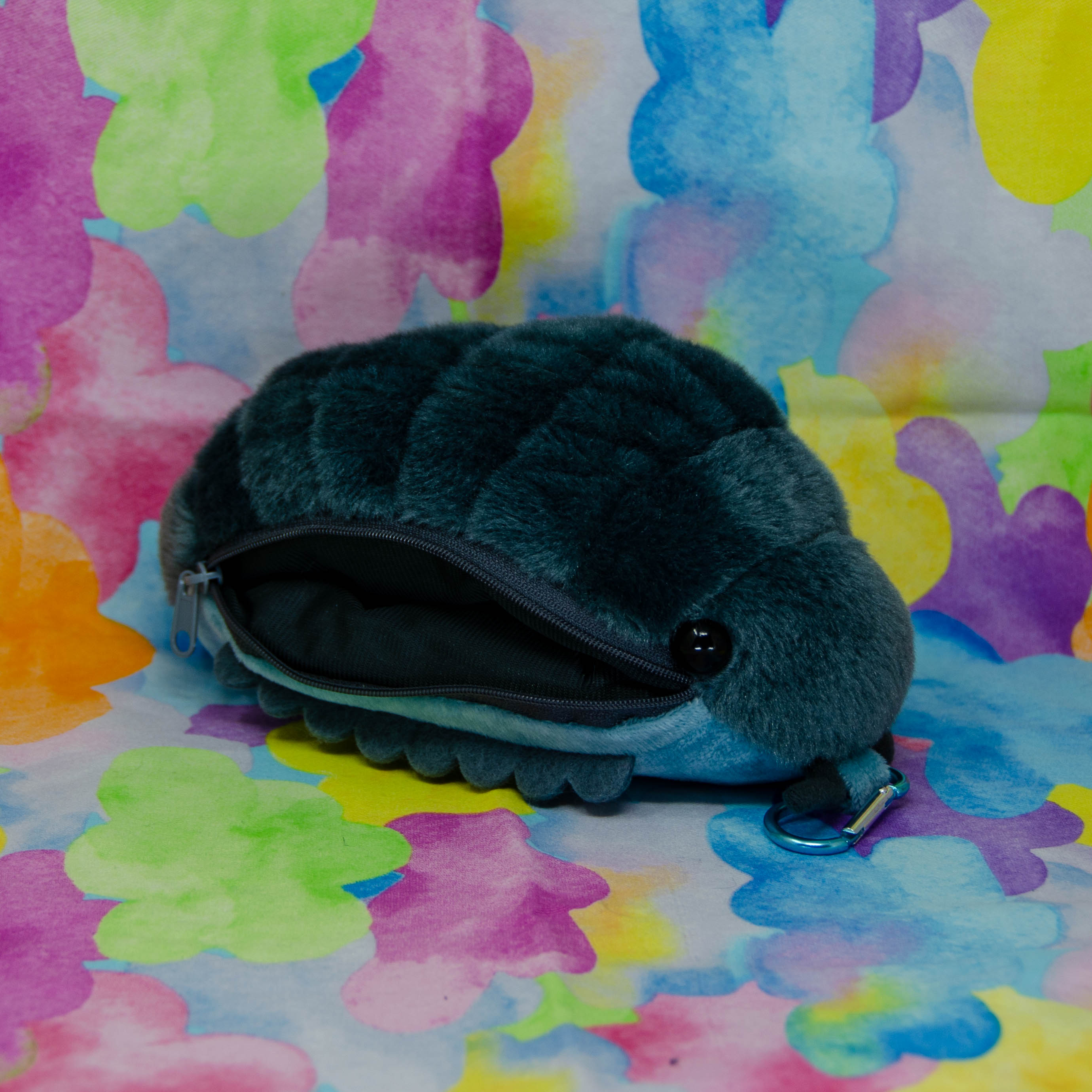 Pillbug Small Bag with Clip